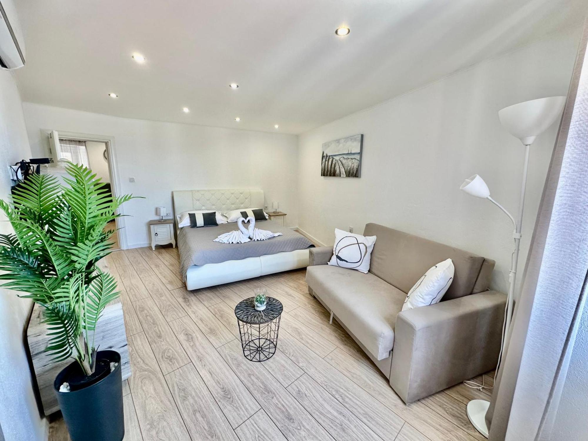 Primadonna Apartments Šibenik Kültér fotó